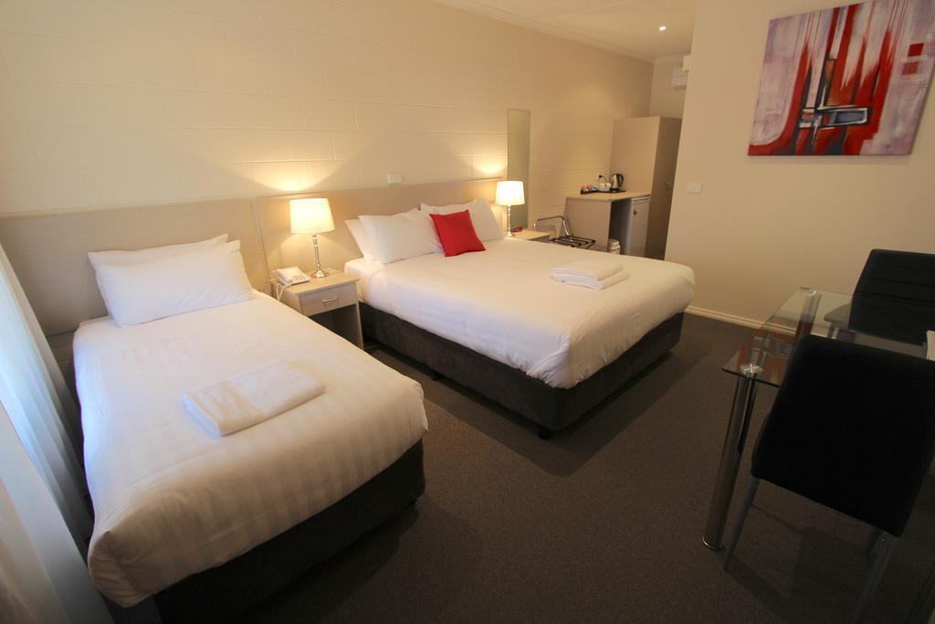 Mildura Riverview Motel Gol Gol Habitación foto