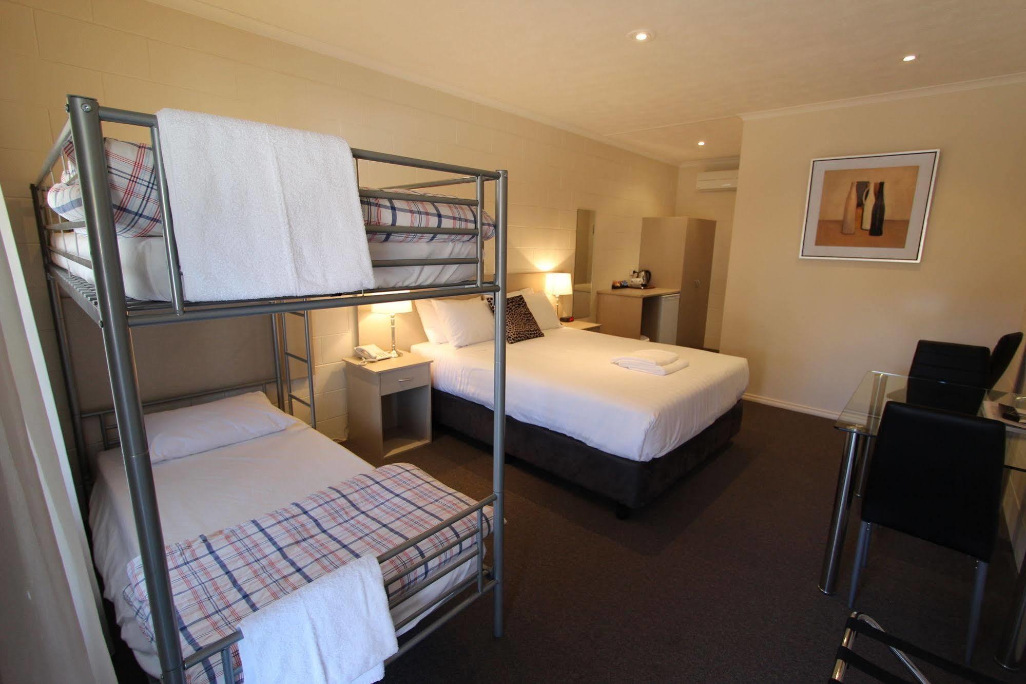 Mildura Riverview Motel Gol Gol Exterior foto